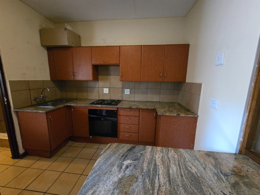 To Let 1 Bedroom Property for Rent in Dassie Rand North West